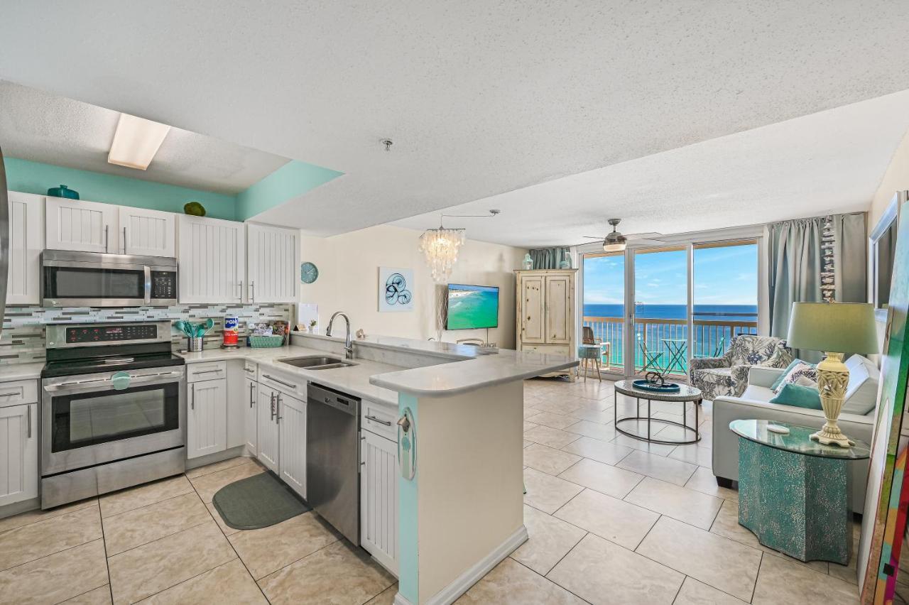 Pelican Beach Resort Rentals 데스틴 외부 사진