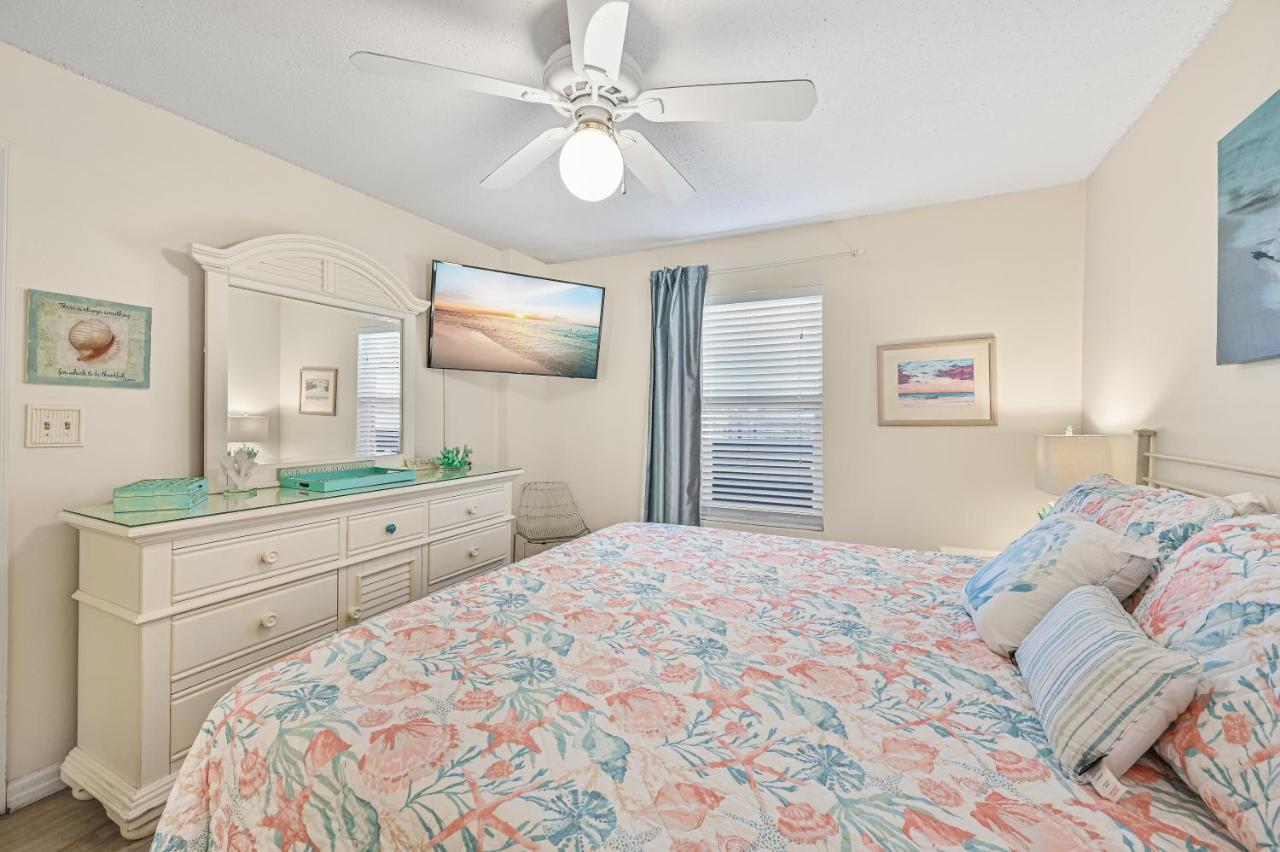 Pelican Beach Resort Rentals 데스틴 외부 사진