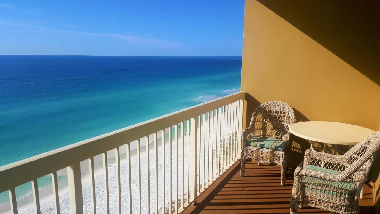 Pelican Beach Resort Rentals 데스틴 외부 사진